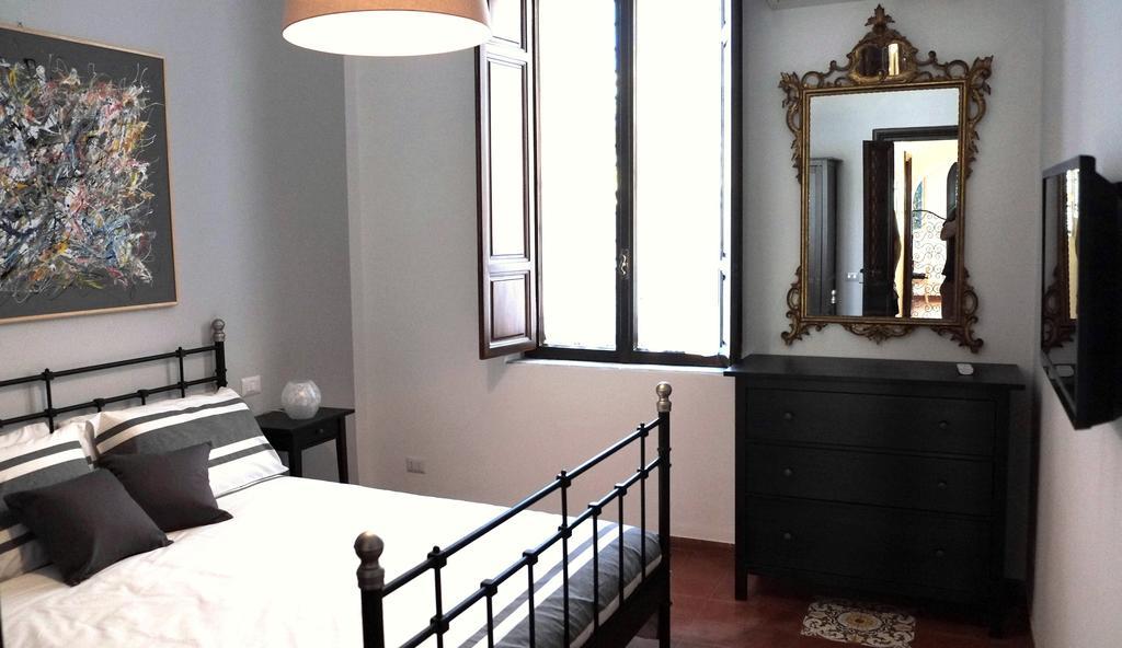 Borgo Pio Holiday Rome Room photo